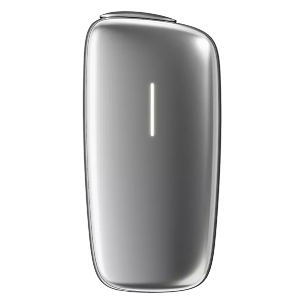 Die Ploom X Silver Advanced vor einem weissen Hintergrund